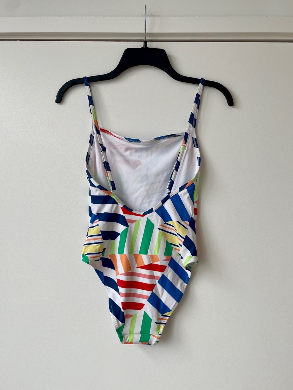SOLID & STRIPED - Picture 2 of 7